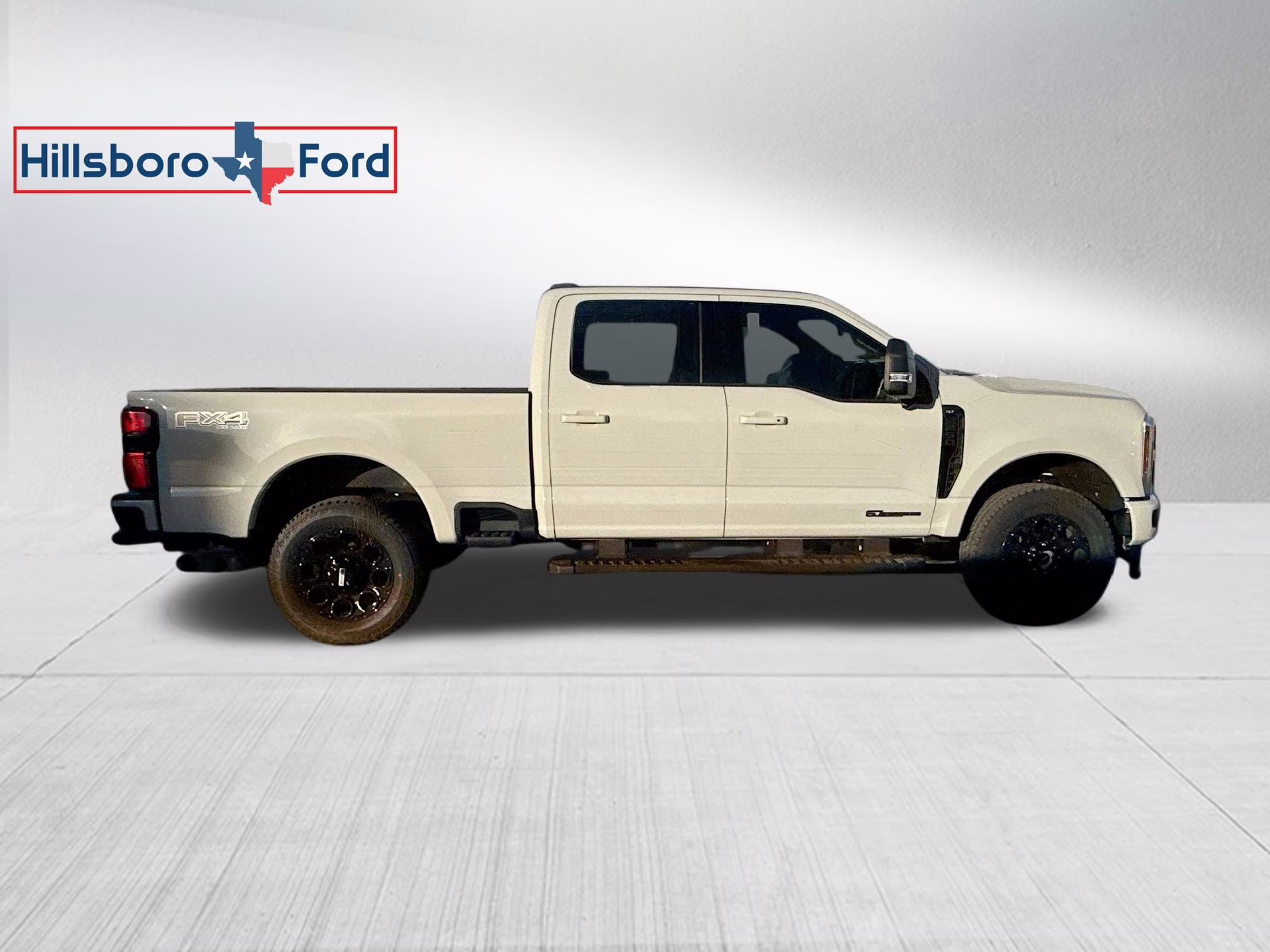 2026 Avalanche Ford Super Duty F-250 SRW XLT 4X4 Truck