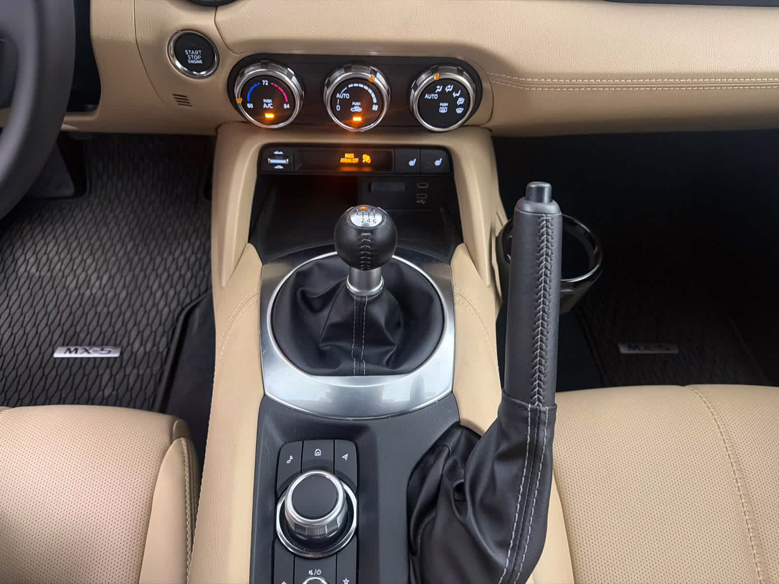 2024 Snowflake White Pearl Mica Mazda MX-5 Miata RF Grand Touring RWD Convertible