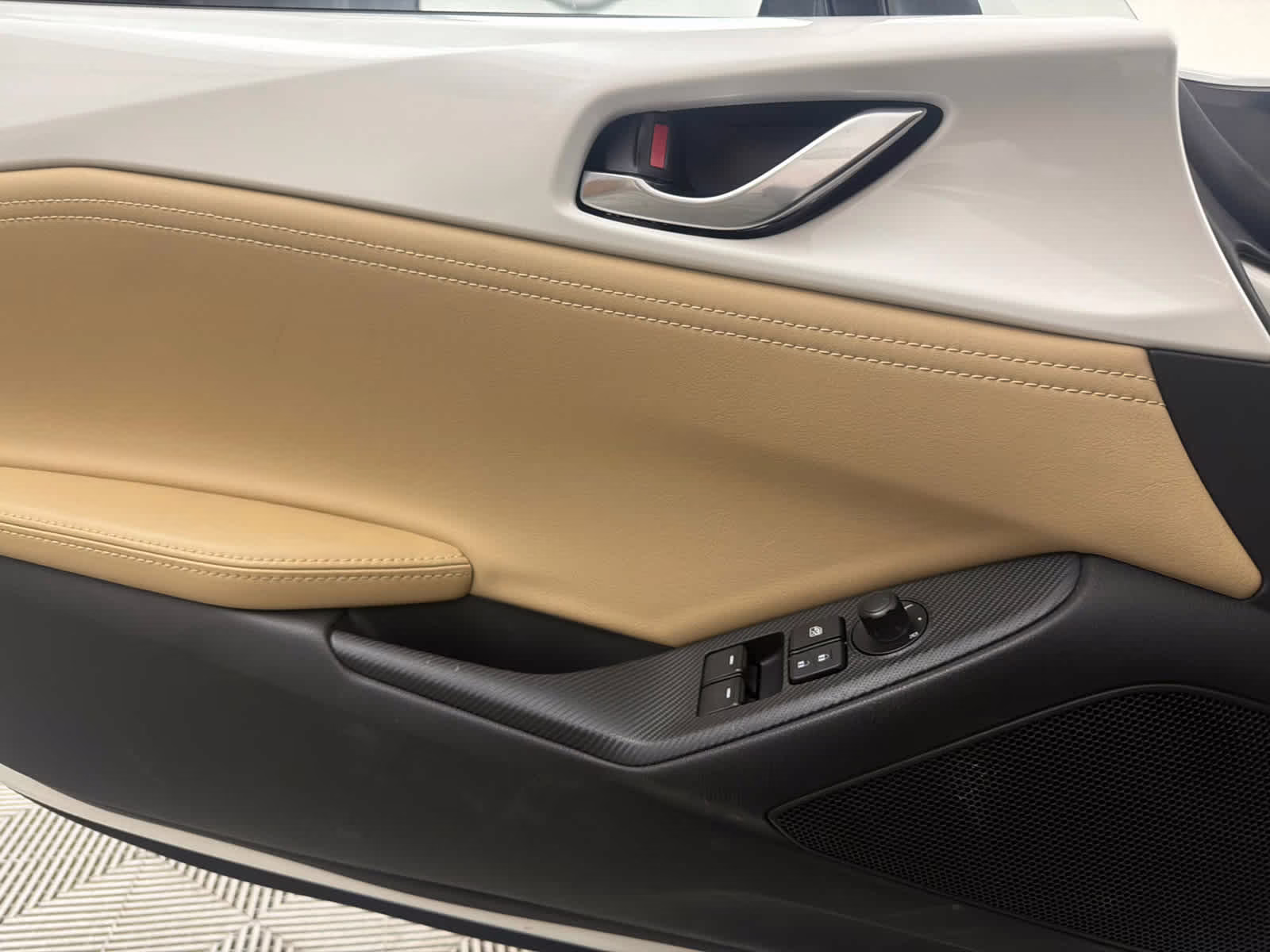 2024 Snowflake White Pearl Mica Mazda MX-5 Miata RF Grand Touring RWD Convertible