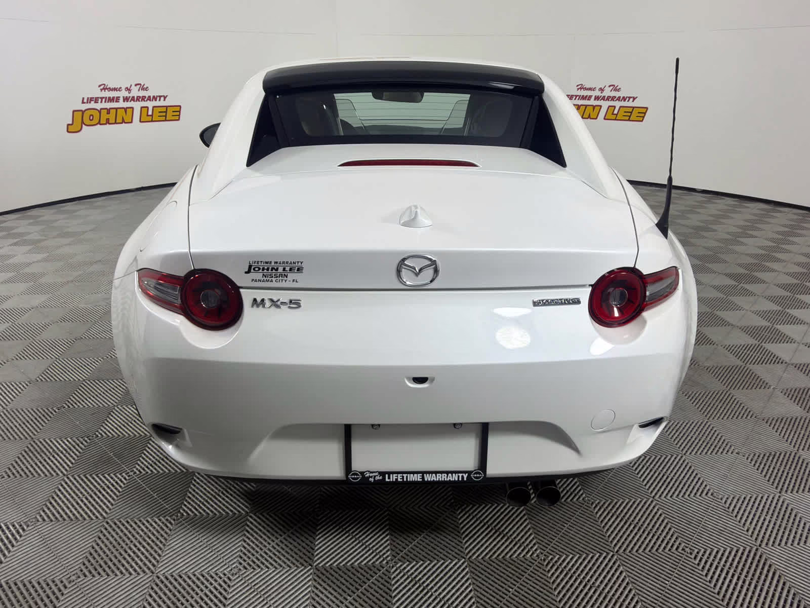 2024 Snowflake White Pearl Mica Mazda MX-5 Miata RF Grand Touring RWD Convertible