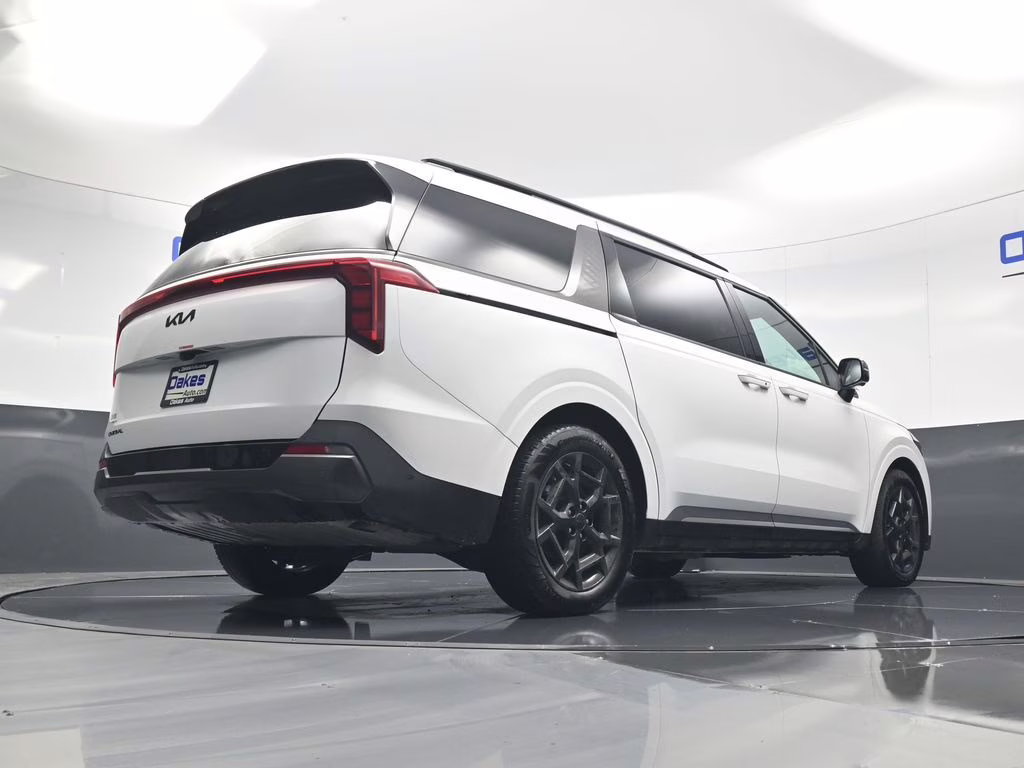 2025 Snow White Pearl Kia Carnival SX FWD Van