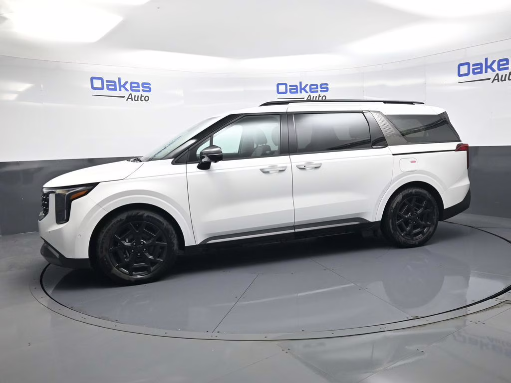 2025 Snow White Pearl Kia Carnival SX FWD Van