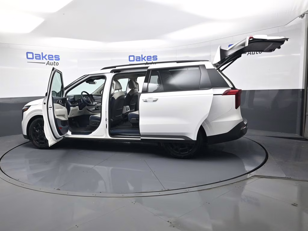 2025 Snow White Pearl Kia Carnival SX FWD Van