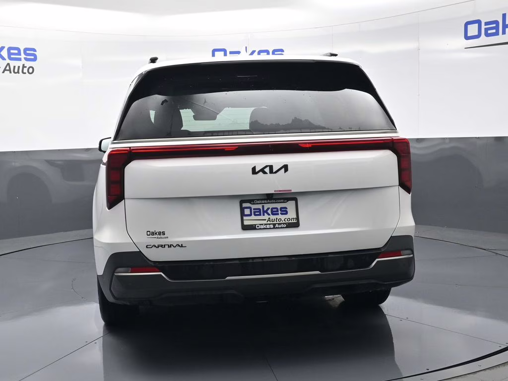 2025 Snow White Pearl Kia Carnival SX FWD Van