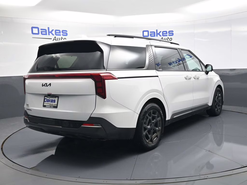 2025 Snow White Pearl Kia Carnival SX FWD Van