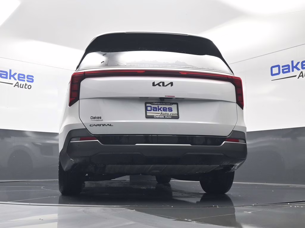 2025 Snow White Pearl Kia Carnival SX FWD Van