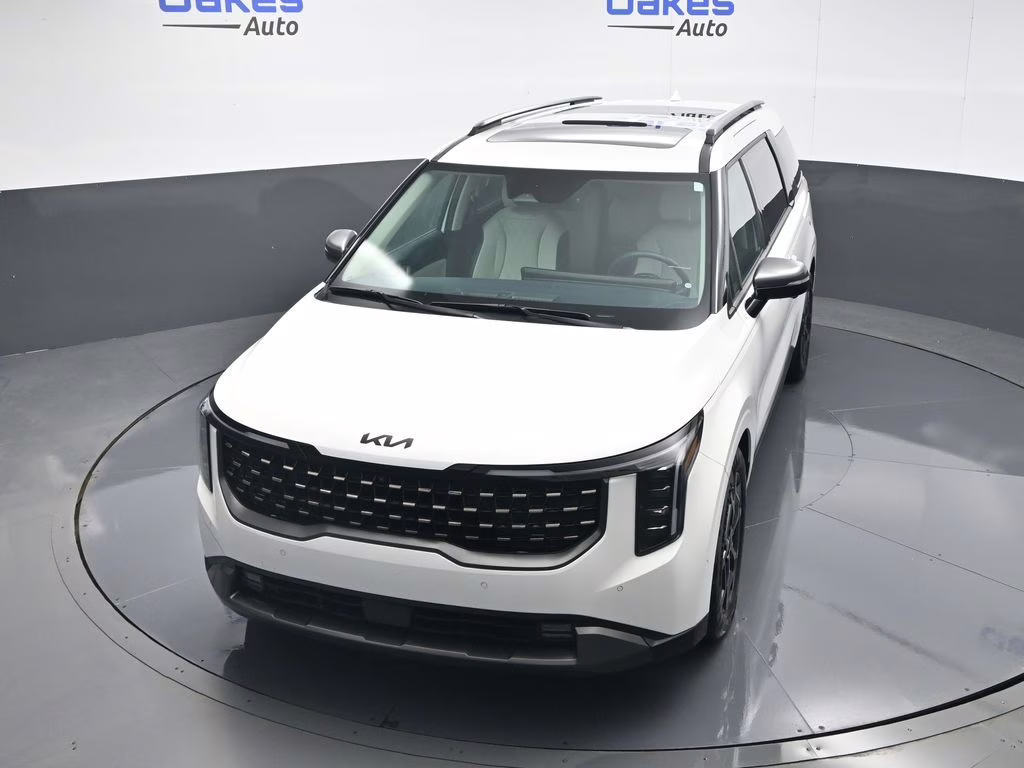 2025 Snow White Pearl Kia Carnival SX FWD Van