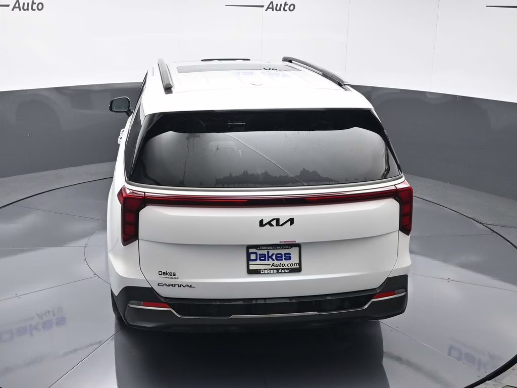 2025 Snow White Pearl Kia Carnival SX FWD Van