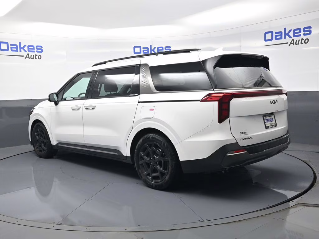2025 Snow White Pearl Kia Carnival SX FWD Van