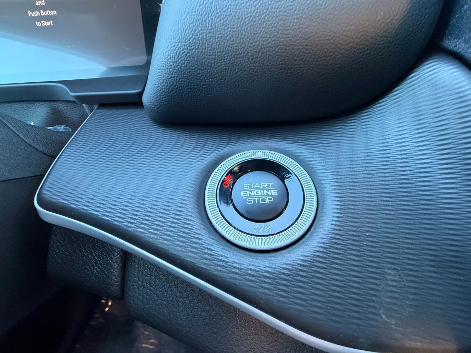 2025 Diamond Black Crystal Pearlcoat Jeep Grand Cherokee 4X4 SUV