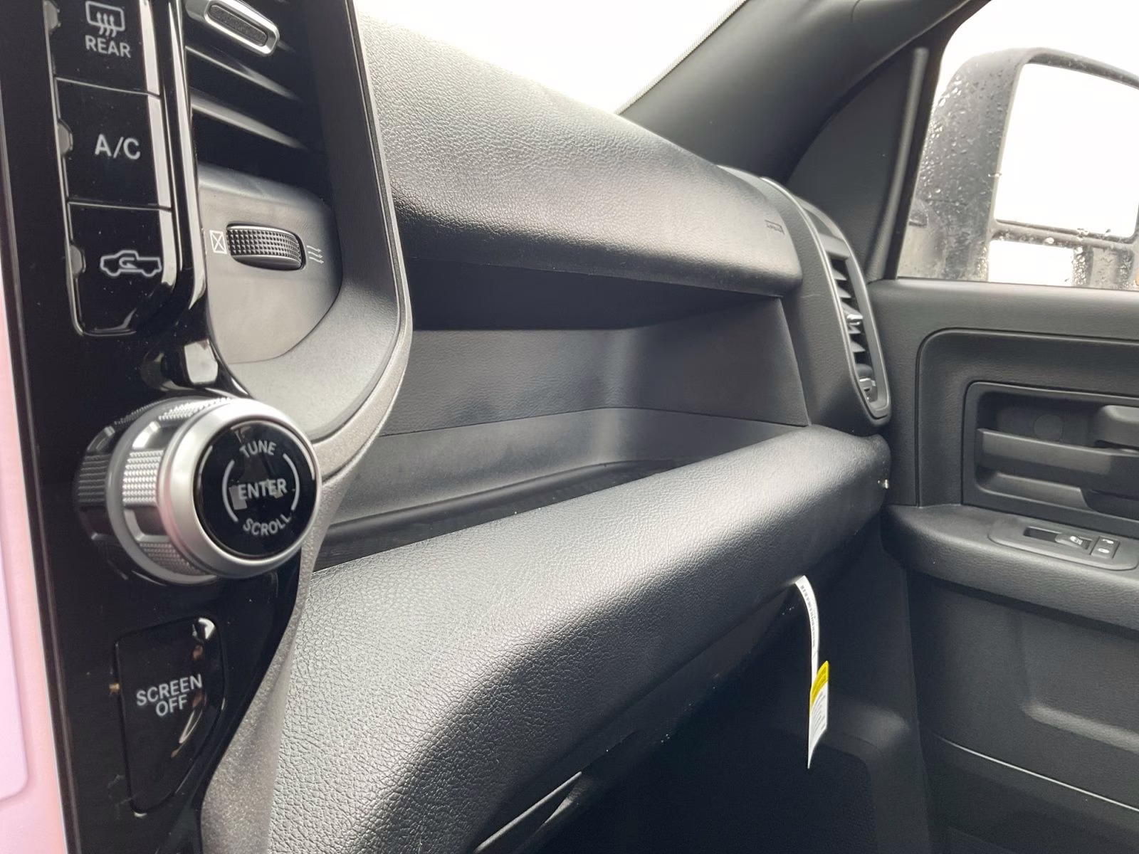 2026 Diamond Black Crystal Pearlcoat Ram 2500 Tradesman 4X4 Truck