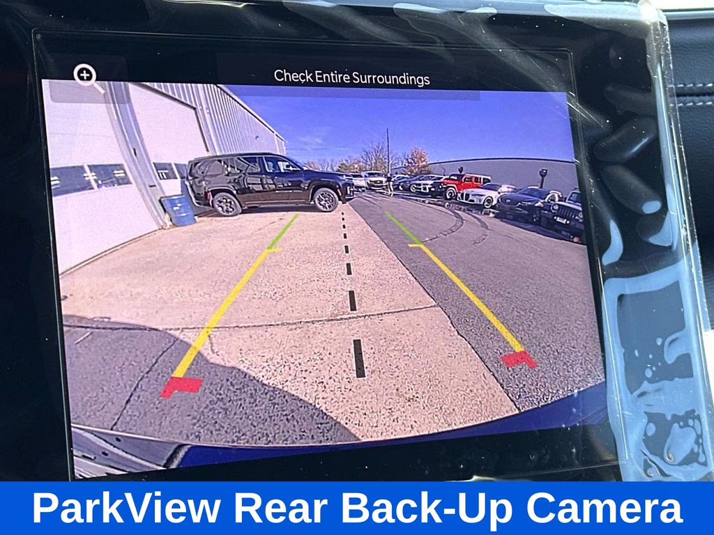 2025 Diamond Black Crystal Pearlcoat Jeep Grand Cherokee Altitude X 4X4 SUV