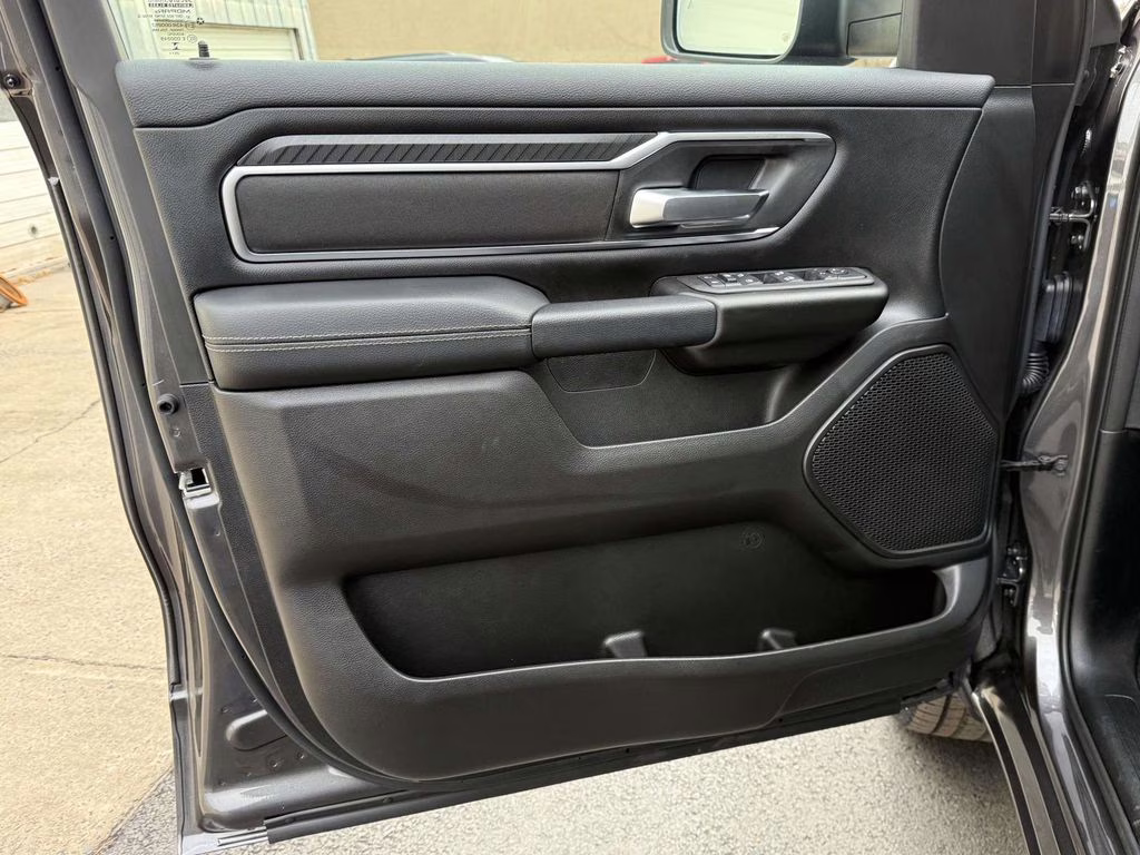 2026 Granite Crystal Metallic Clearcoat Ram 1500 Big Horn/Lone Star 4X4 Truck