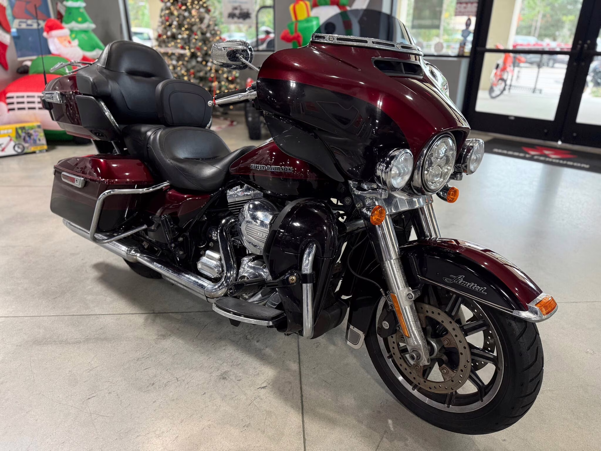 2015 Harley-Davidson Electra Glide Ultra Limited Motorcycle