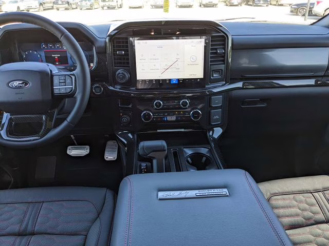 2025 White Metallic Ford F-150 Lariat 4X4 Truck