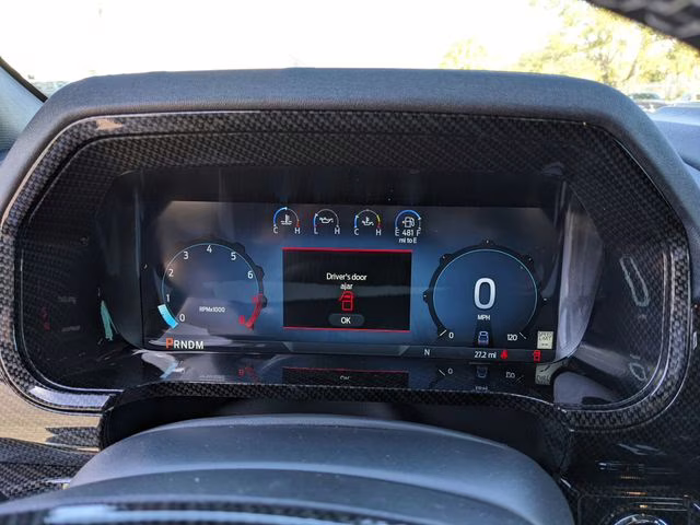 2025 White Metallic Ford F-150 Lariat 4X4 Truck