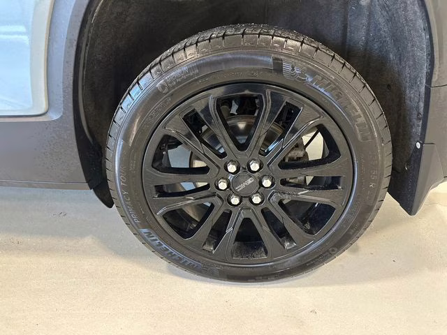 2023 Sterling Metallic GMC Acadia SLE AWD SUV