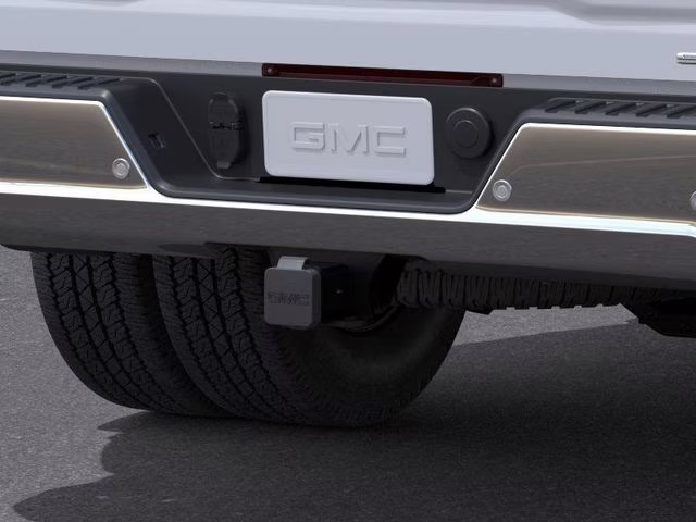 2026 Summit White GMC Sierra 3500HD SLE 4X4 Truck