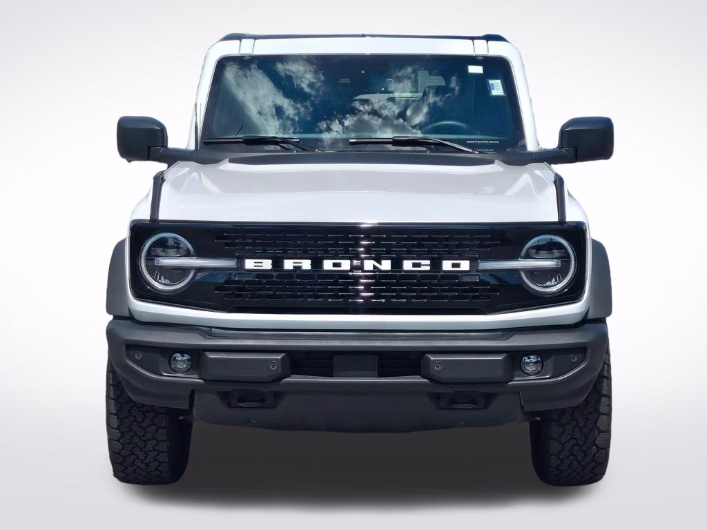 2026 Oxford White Ford Bronco Outer Banks 4X4 SUV