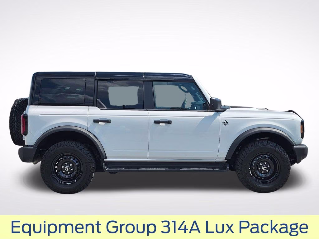 2026 Oxford White Ford Bronco Outer Banks 4X4 SUV