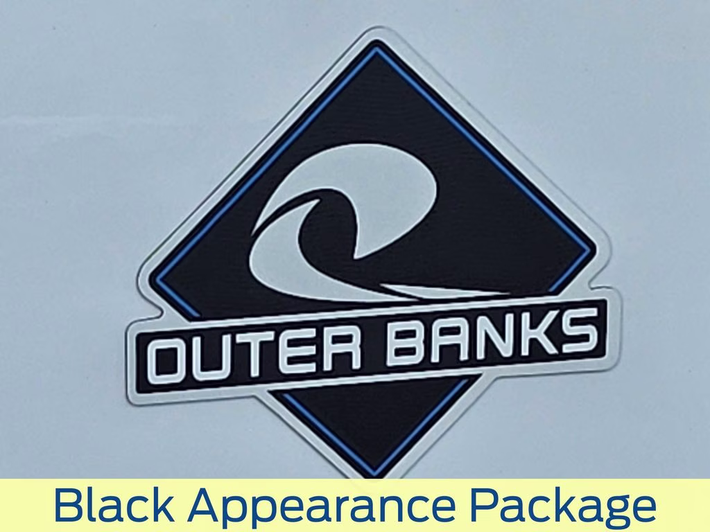 2026 Oxford White Ford Bronco Outer Banks 4X4 SUV