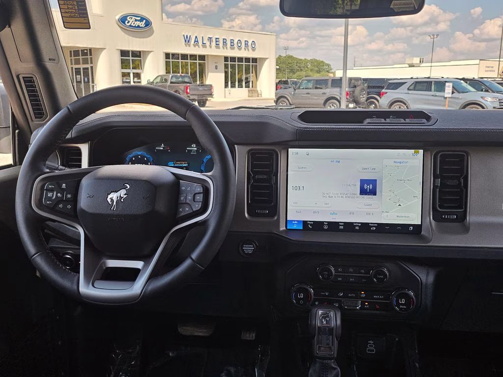 2026 Oxford White Ford Bronco Outer Banks 4X4 SUV