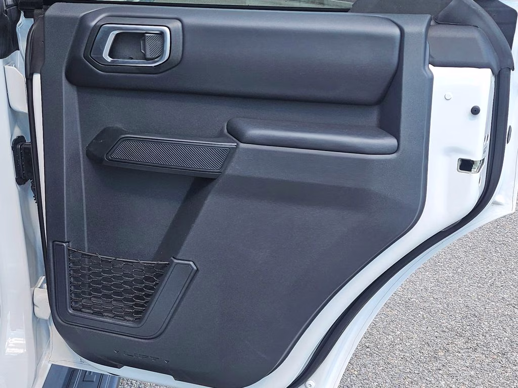 2026 Oxford White Ford Bronco Outer Banks 4X4 SUV