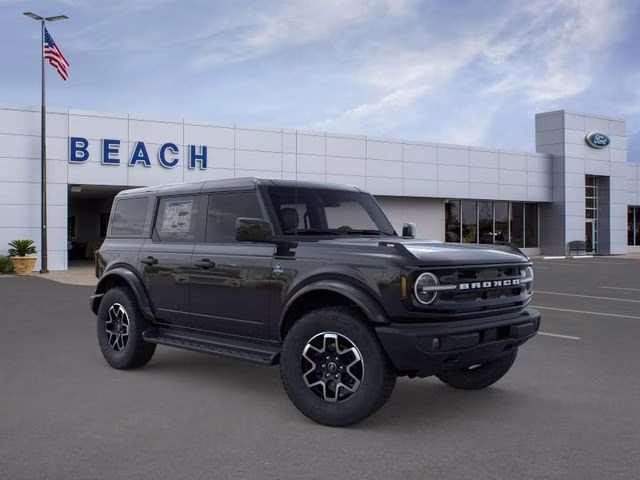 2026 Shadow Black Ford Bronco Outer Banks 4X4 SUV