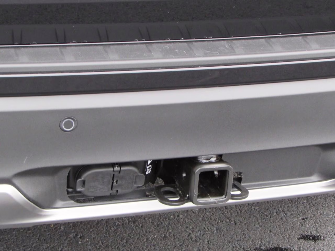 2026 Agate Black Metallic Ford Explorer Active 4X4 SUV