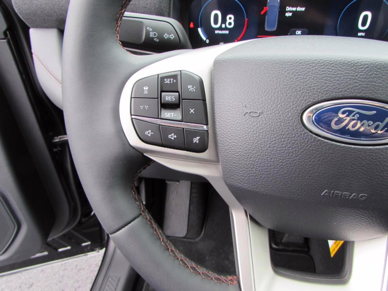 2026 Agate Black Metallic Ford Explorer Active 4X4 SUV