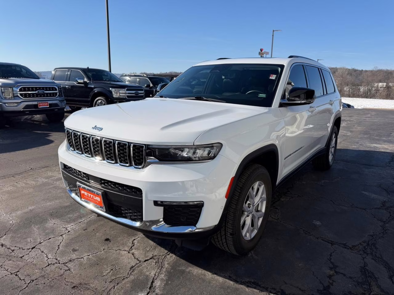 2022 Bright White Clearcoat Jeep Grand Cherokee L Limited 4X4 SUV