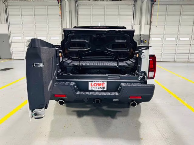 2026 Platinum White Pearl Honda Ridgeline TrailSport+ AWD Truck