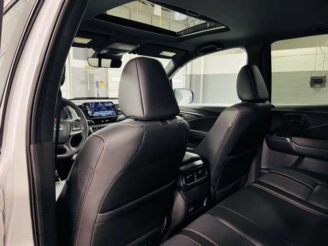 2026 Platinum White Pearl Honda Ridgeline TrailSport+ AWD Truck