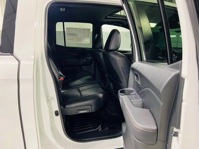 2026 Platinum White Pearl Honda Ridgeline TrailSport+ AWD Truck
