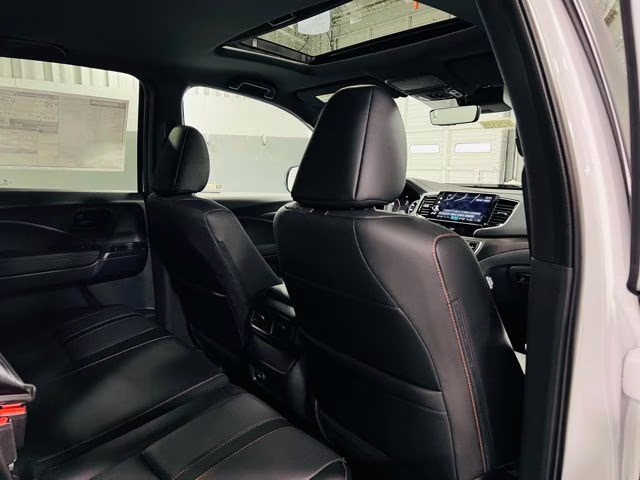 2026 Platinum White Pearl Honda Ridgeline TrailSport+ AWD Truck