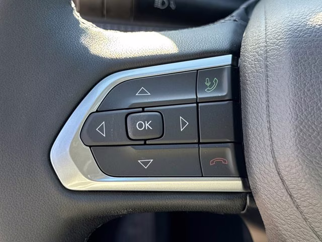 2026 Diamond Black Crystal Pearlcoat Jeep Compass Latitude Altitude 4X4 SUV