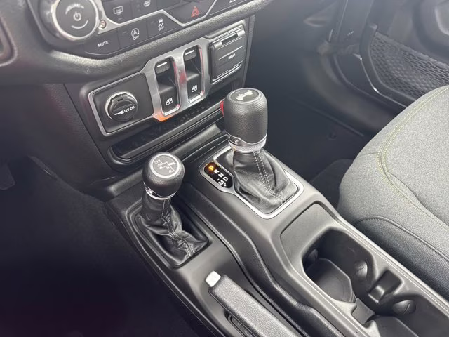 2026 Granite Crystal Metallic Clearcoat Jeep Wrangler Sport S 4X4 Convertible