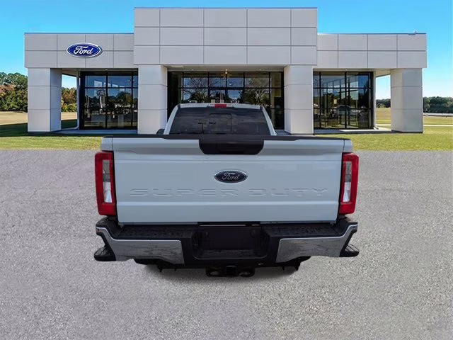 2026 Oxford White Ford Super Duty F-250 SRW XL RWD Truck