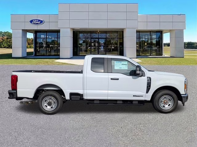 2026 Oxford White Ford Super Duty F-250 SRW XL RWD Truck
