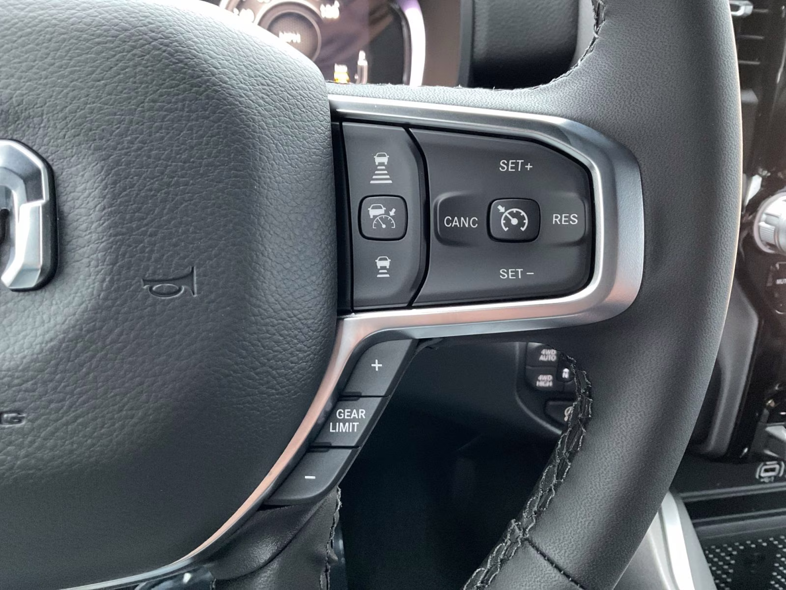 2026 Diamond Black Crystal Pearlcoat Ram 1500 Big Horn/Lone Star 4X4 Truck