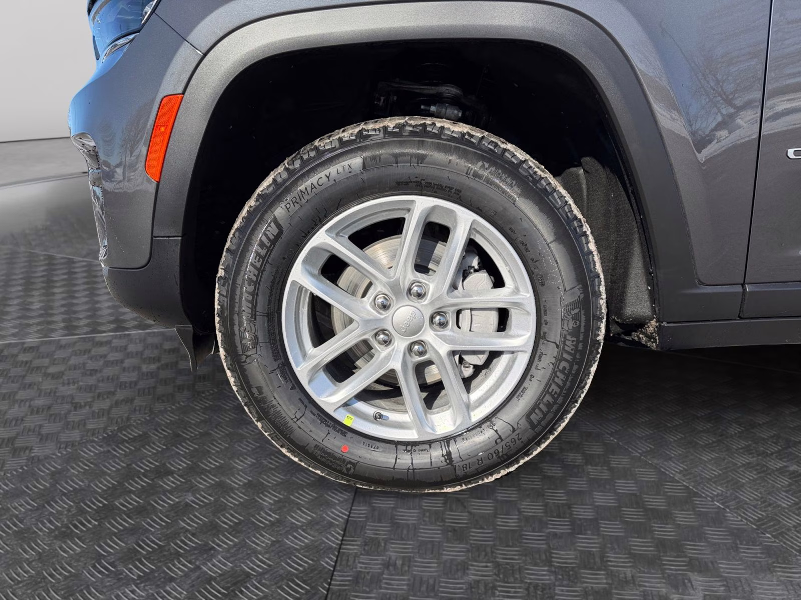 2025 Baltic Gray Metallic Clearcoat Jeep Grand Cherokee 4X4 SUV