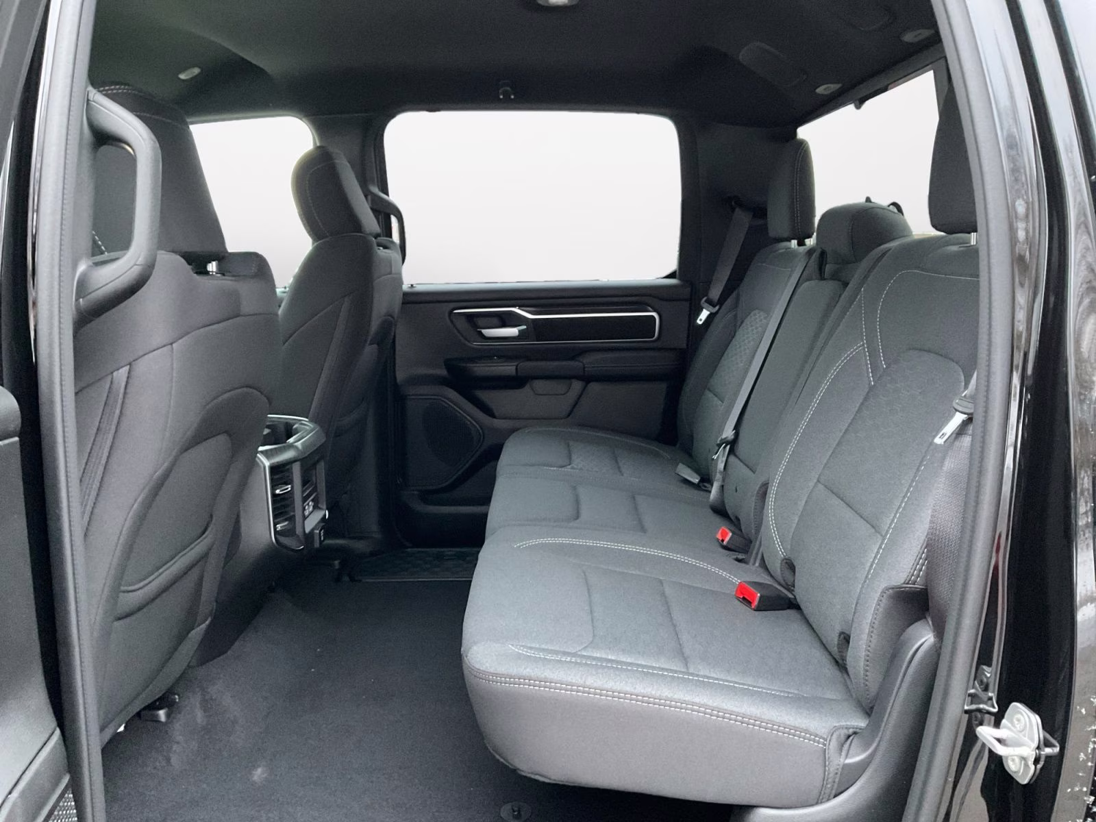 2026 Diamond Black Crystal Pearlcoat Ram 1500 Big Horn/Lone Star 4X4 Truck