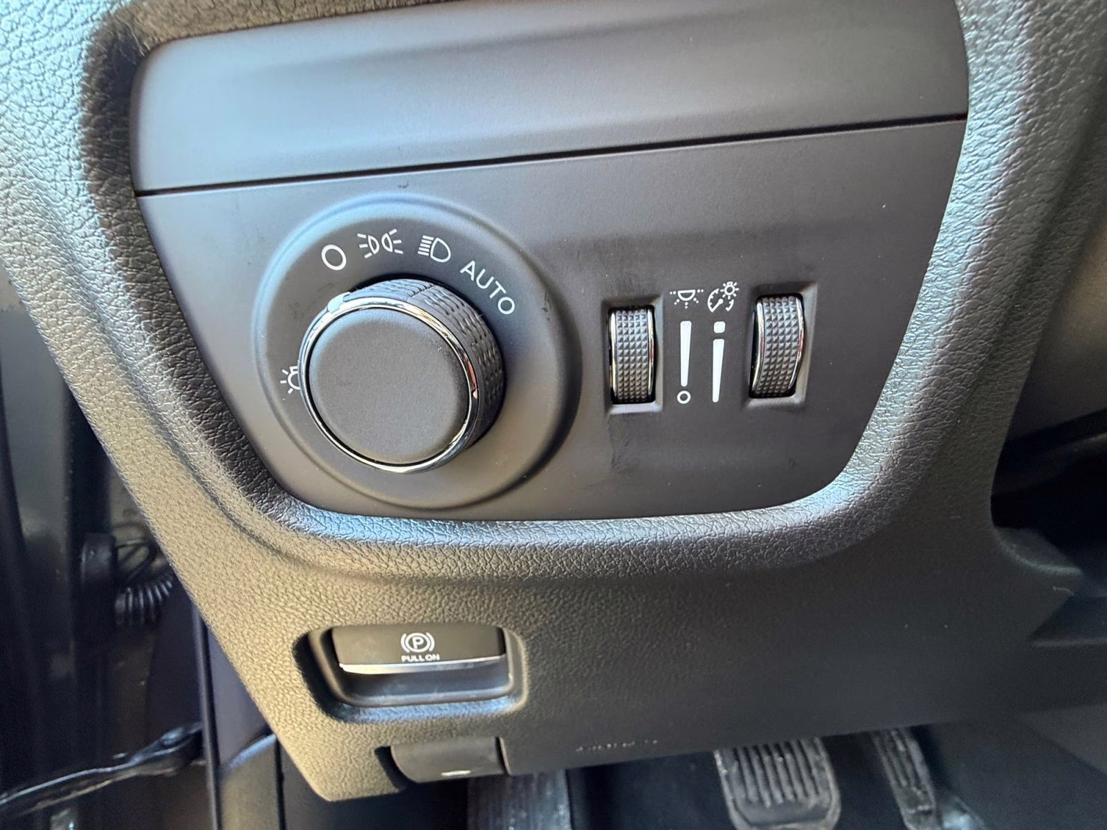 2025 Baltic Gray Metallic Clearcoat Jeep Grand Cherokee 4X4 SUV