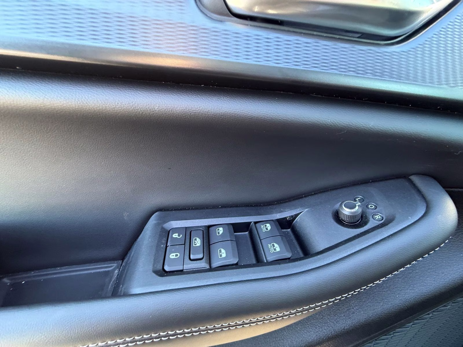 2025 Baltic Gray Metallic Clearcoat Jeep Grand Cherokee 4X4 SUV