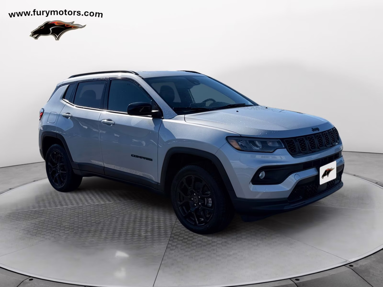 2026 silver zynith metallic clearcoat Jeep Compass Latitude 4X4 SUV