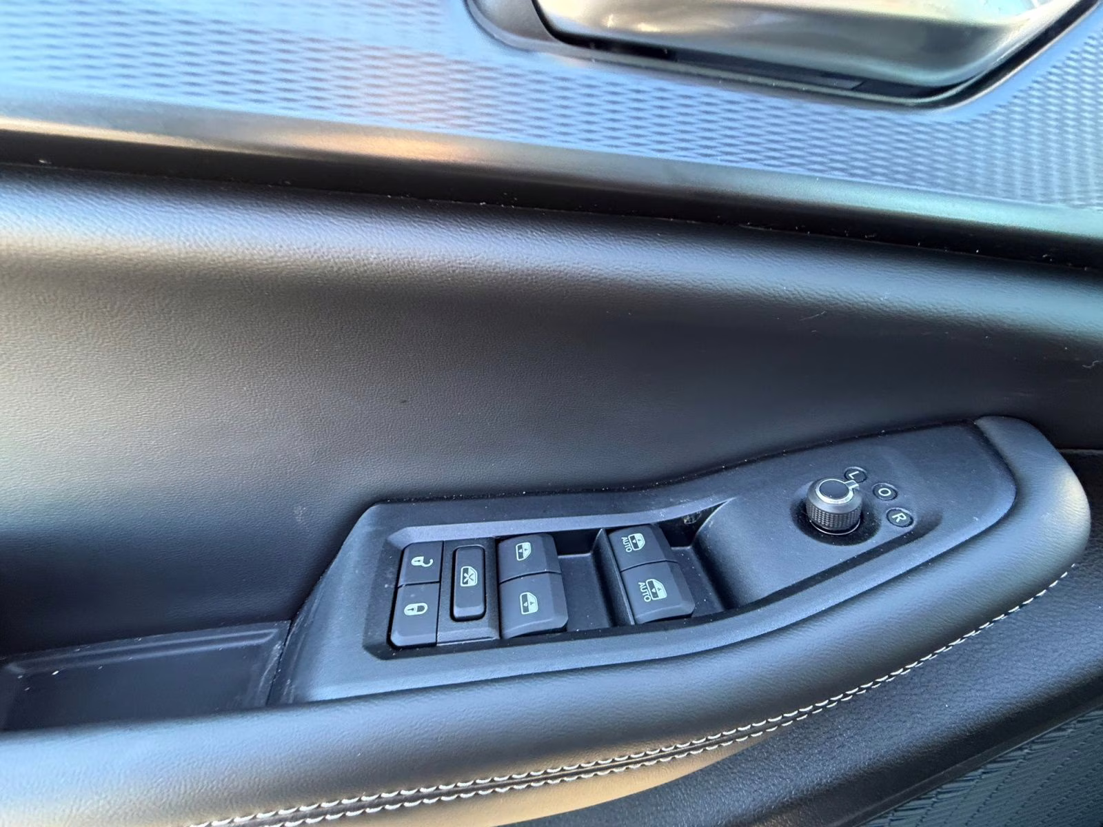 2025 Baltic Gray Metallic Clearcoat Jeep Grand Cherokee 4X4 SUV