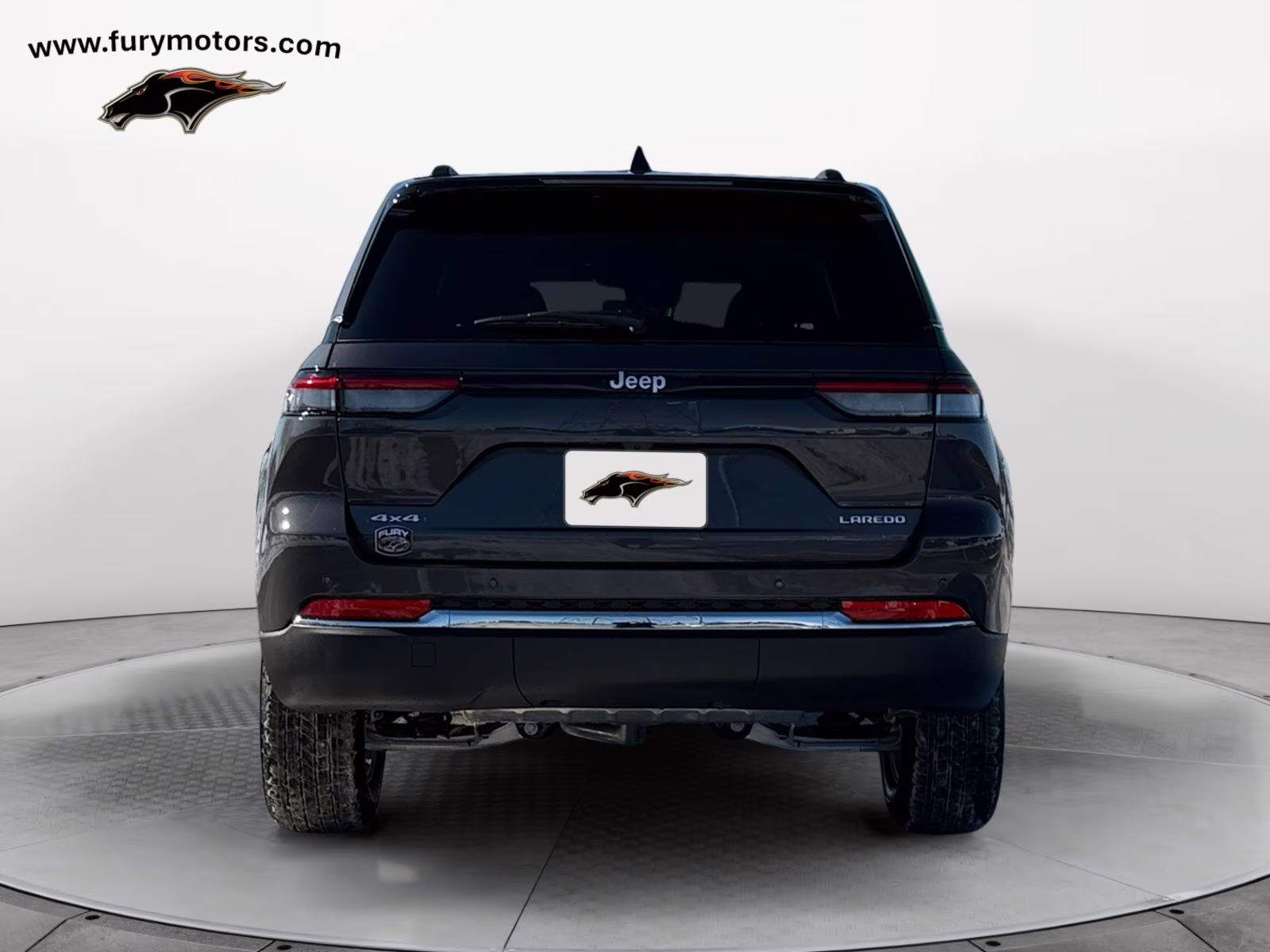 2025 Baltic Gray Metallic Clearcoat Jeep Grand Cherokee 4X4 SUV