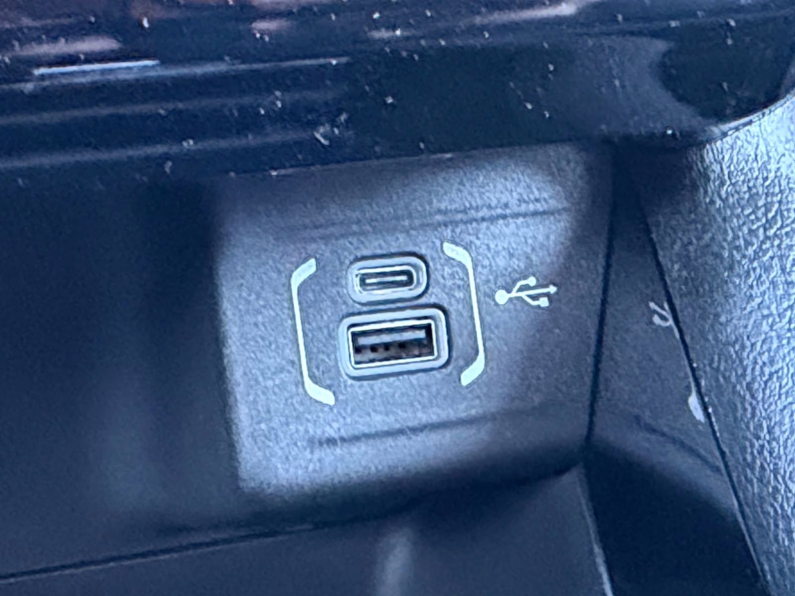 2026 silver zynith metallic clearcoat Jeep Compass Latitude 4X4 SUV