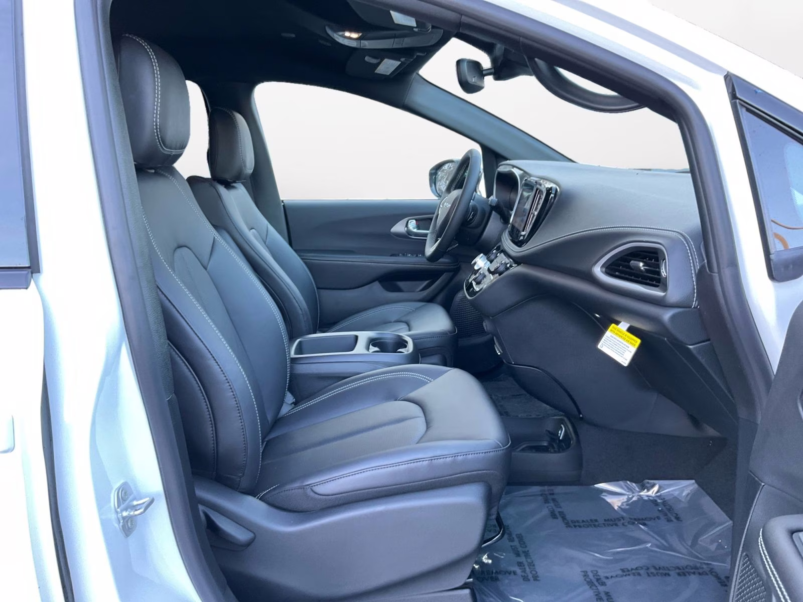 2026 Bright White Clearcoat Chrysler Pacifica Select AWD Van