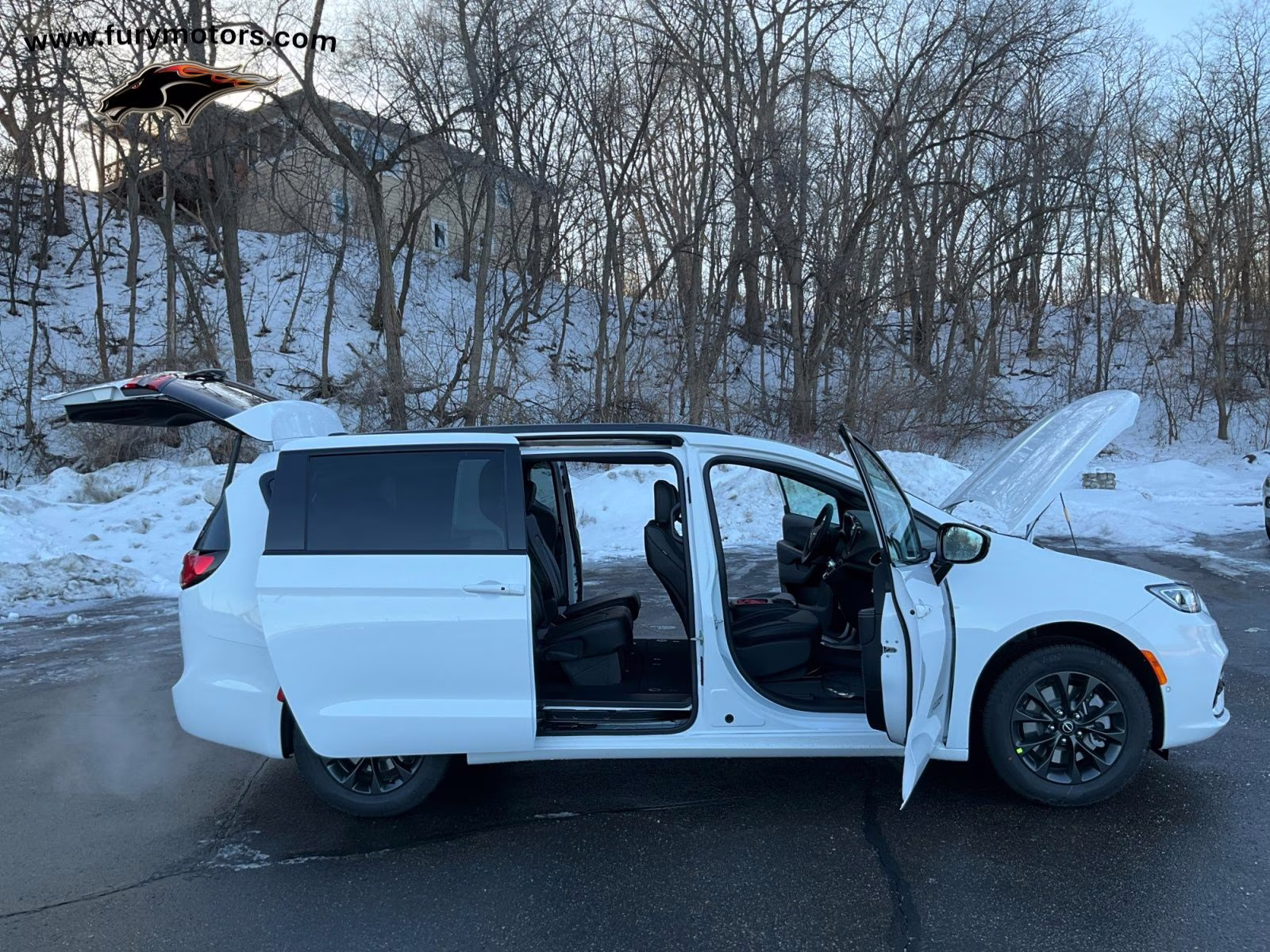 2026 Bright White Clearcoat Chrysler Pacifica Select AWD Van